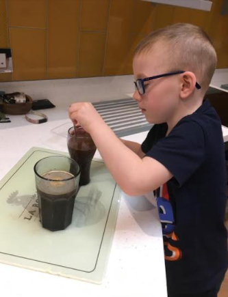 GEPSClass1's tweet photo. It makes me so happy to think of all those Class 1 scientists out there experimenting today!😊🧪😊🧪 https://t.co/JWtk3fkC3Q