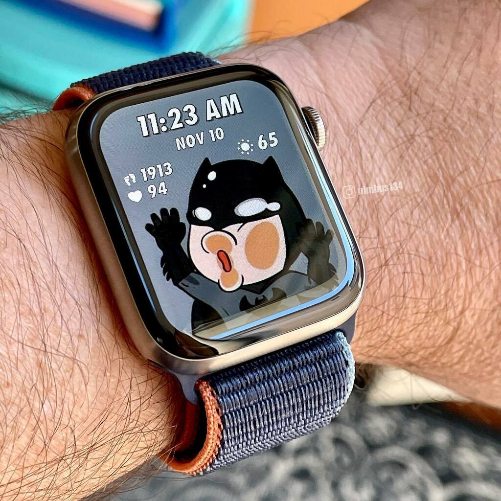 nimbus12_'s tweet photo. Batman by @michelle.bookworm from @clockologyapp #AppleWatchSeries5 #AppleWatchSeries6 #TitaniumAppleWatch #AppleWatchTitanium #TitaniumWatch #Apple #Watch #Titanium #AppleWatchEdition #NaturalTitanium #AppleWatch #Clockology #ClockologyApp #DeepNavySportLoop https://t.co/gxozMbGYu5