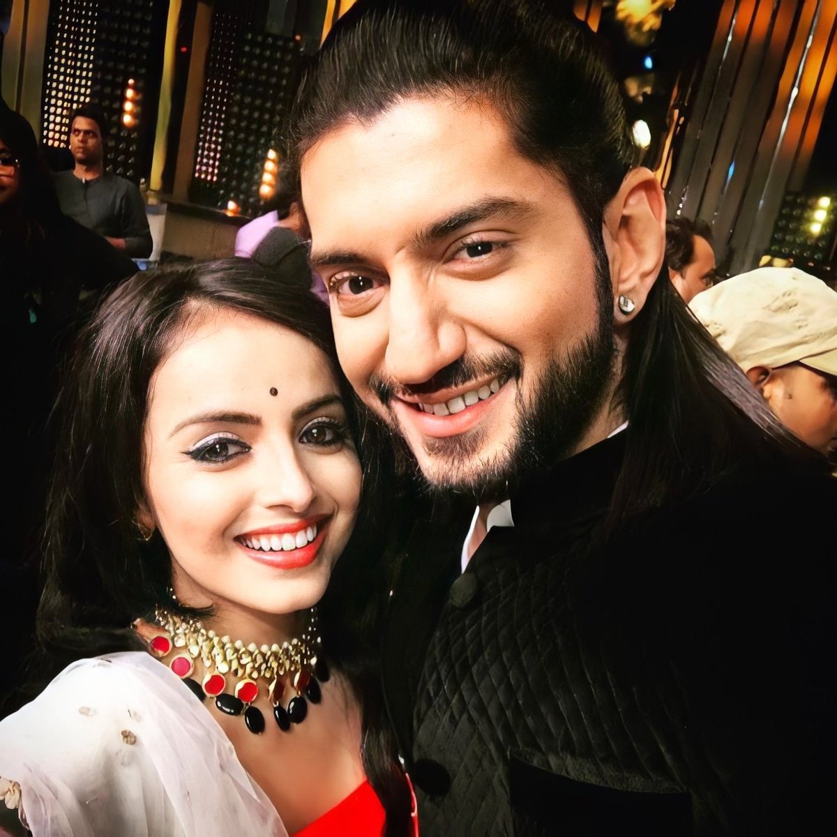 gupta_karishmaz's tweet photo. Happy Birthday Chulbuli #ShrenuParikh an amazing soul and brilliant actress 

Hbd 💕💖

#HappyDecadeWalaBdayShrenu https://t.co/krNcnaKbNF