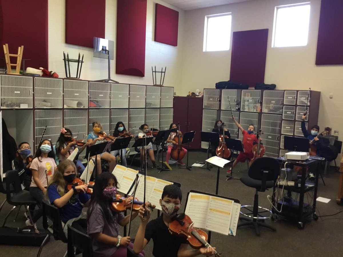 CryarOrchestra tweet media