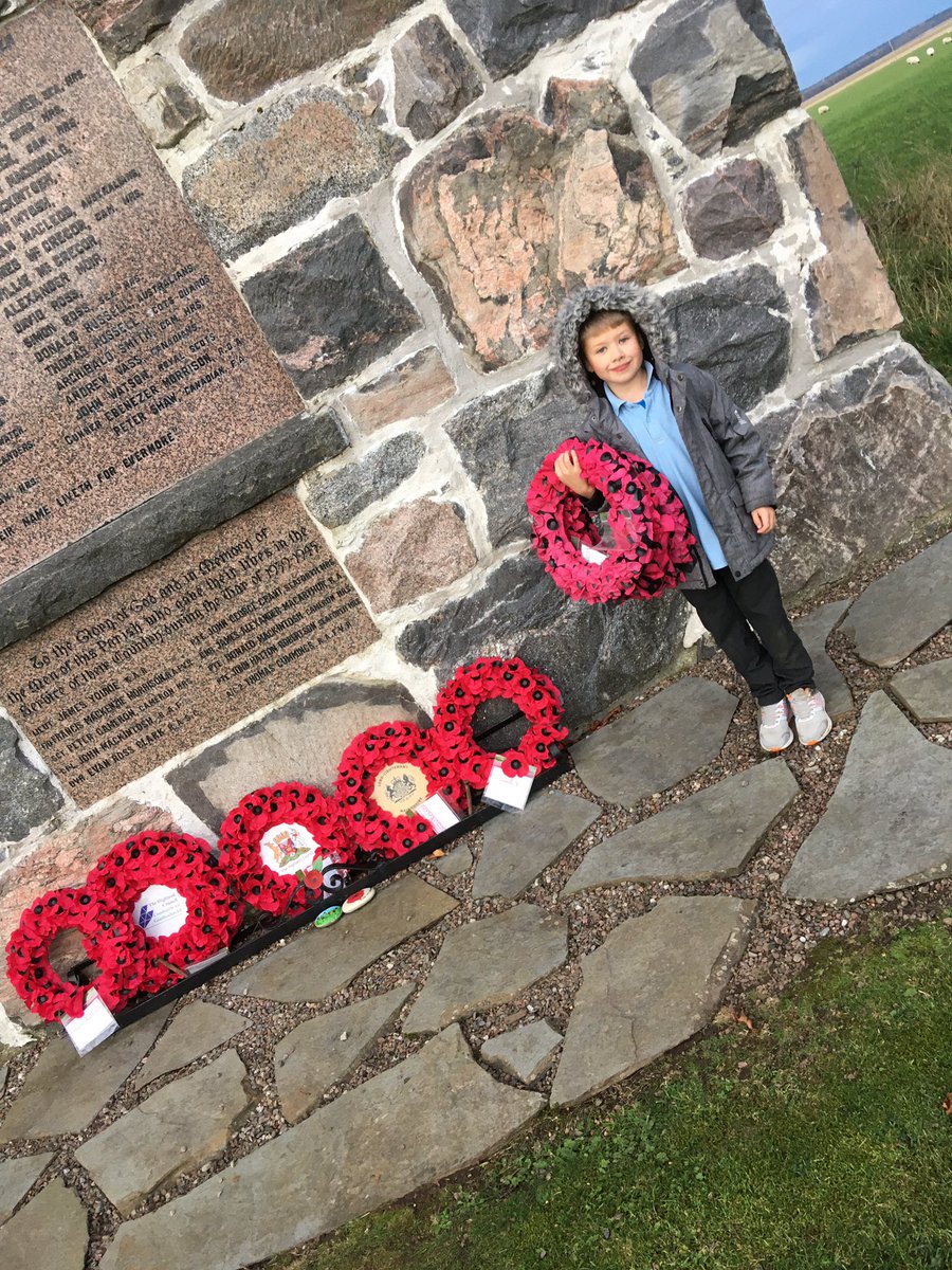 smudge_garry's tweet photo. As this Remembrance Day heads into its evening, myself and Oscar went down to the village memorial and tied off this years wreaths and removed last years #WeWillRememberThem #engagethenextgeneration https://t.co/kUSjWMCR5G