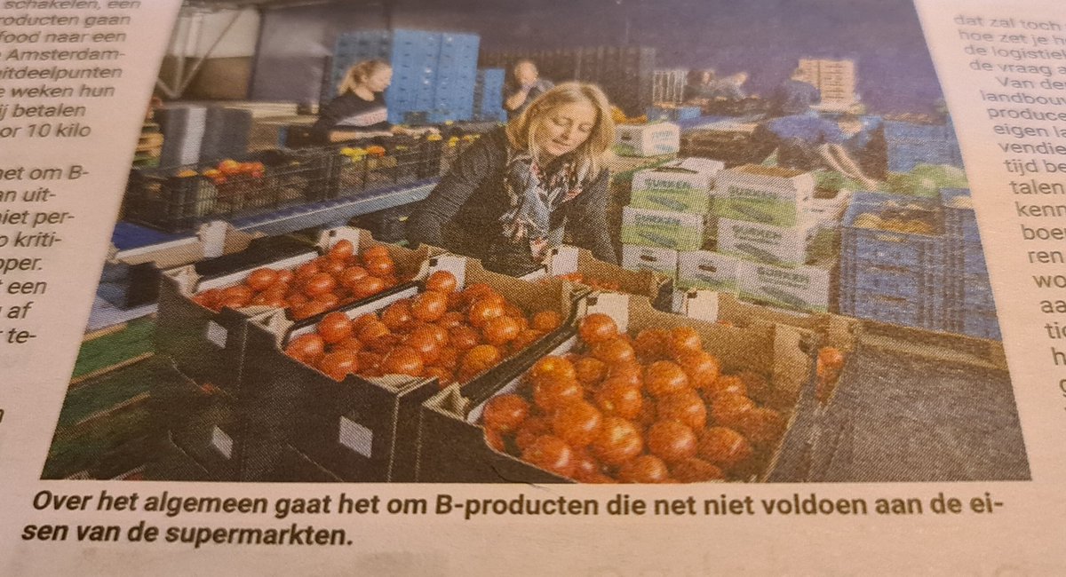 Karin_B_E's tweet photo. Voor u gelezen in @FoodAgribusines 📰

Flevolandse boer voedt minder bedeelden in Amsterdam met Nederlandse waar uit de regio en oogst en passant waardering 👌

#FlevoFood 👨‍🌾🚜
#BoerenVoorBurgers 💪 https://t.co/hgjeNTqFkT
