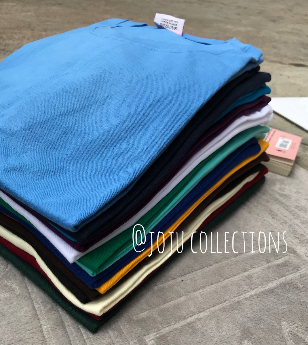 Hi Twitter, 
My name is Toheebah. I have 260 pieces of Quality Plain t-shirts for sale at a very affordable price #1,200. All colours and sizes are available. the t-shirts are 100% cotton material.
Location: Lagos
Please help me RT and patronize 🤲🏾❤️. Thank youuu.