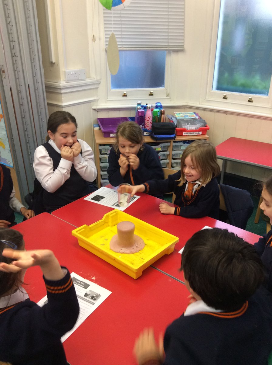 NorfolkHouseSch's tweet photo. In Geography Form 3 are learning about extreme weather. Today we created our own volcanoes using bicarbonate of soda and vinegar to learn about how they erupt! #nhinnovate #nhsucceed #nhcollaborate https://t.co/7xXvK3yjEb
