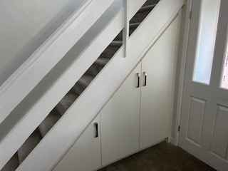 ibuild_wales's tweet photo. Perfect under stairs storage solution. Designed, made and installed. 
Pull out drawer &amp; shelved cupboards made from White Mdf. #bespoke #storage https://t.co/h1MFEOrdX8