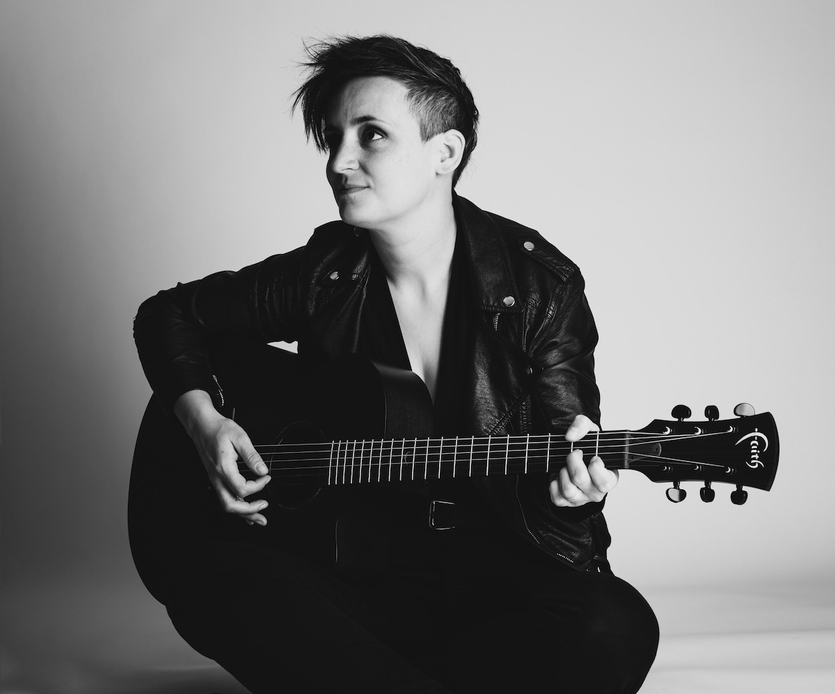 DIVAmagazine's tweet photo. #MUSIC: @stephwillisuk wants to pay tribute to #friendship 💕 Wolves is all about platonic relationships – their ups, downs and mainly their importance. https://t.co/mLqN6ACMho https://t.co/N3lxSJQ0VP