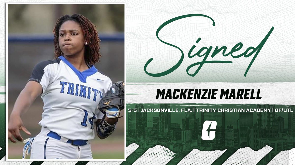 CharlotteSB's tweet photo. Welcome to Niner Nation, @MackenzieMarell!

#GoldStandard https://t.co/OKegZa5Jie