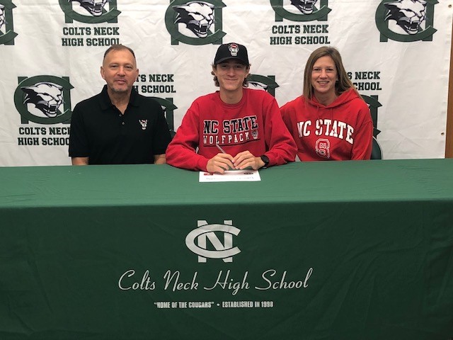 Congratulations to Matt Bogdan on signing his NLI to continue his education and running career at North Carolina State University!  #CougarPride #CNHSSports <a href="/PackXC/">Wolfpack XC</a> <a href="/CNHS_XC_Track/">Colts Neck XC/Track</a> <a href="/njmilesplit/">MileSplit New Jersey</a> #SigningDay <a href="/APPSportsDesk/">APPSportsDesk</a>