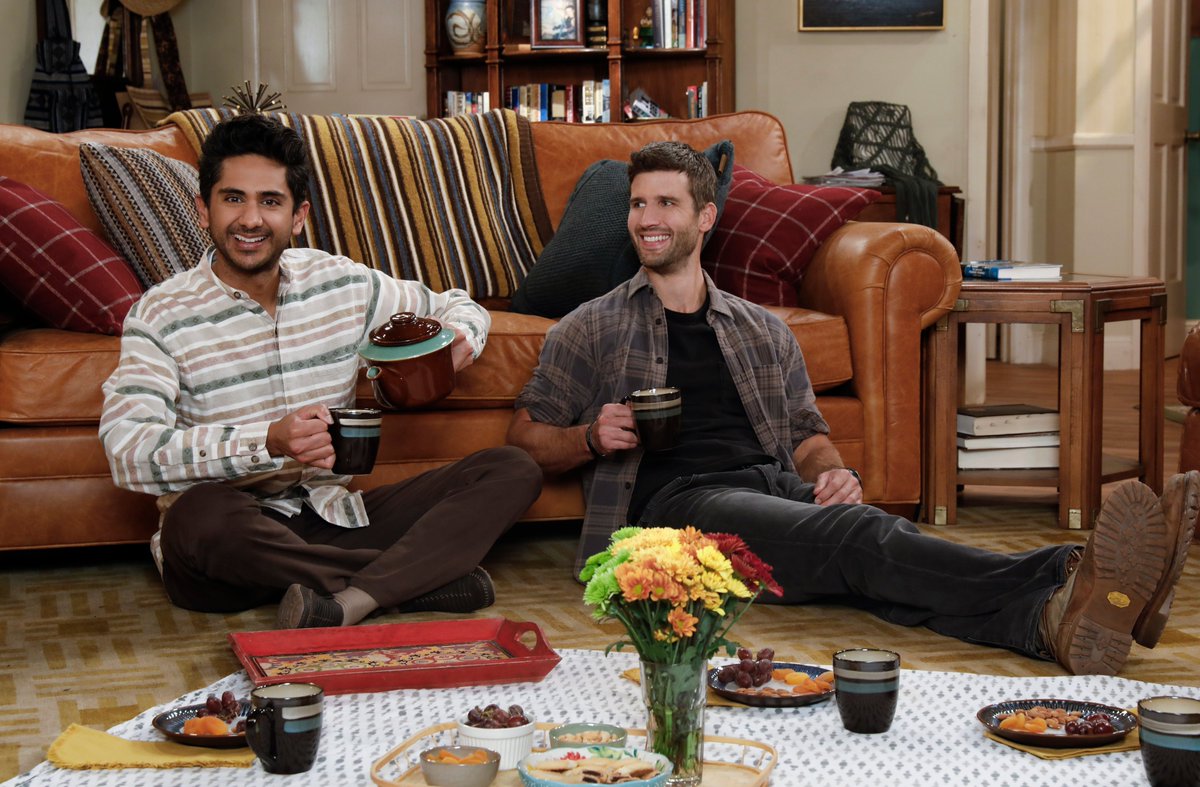 CBS's tweet photo. We're excited to announce a new comedy from Chuck Lorre, THE UNITED STATES OF AL, joining the 2020-2021 CBS broadcast schedule. Learn more about it at @THR: https://t.co/aaC0ABtmFe https://t.co/WV725gRhre