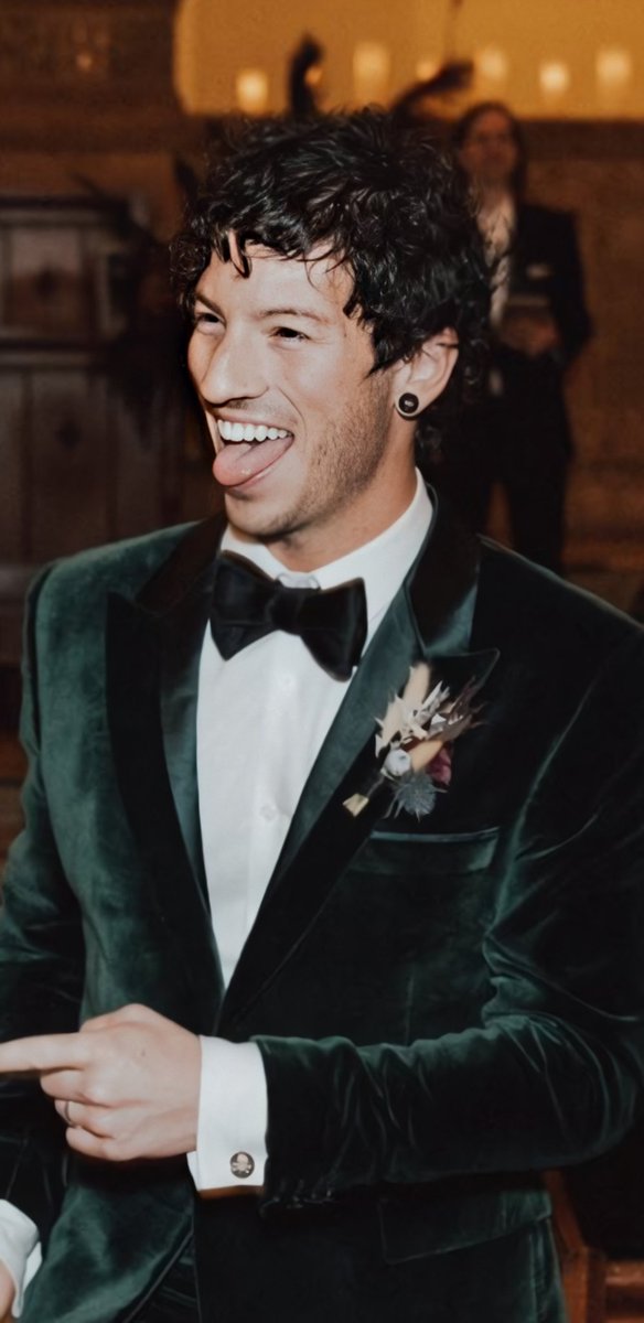 josh dun as otters: a thread