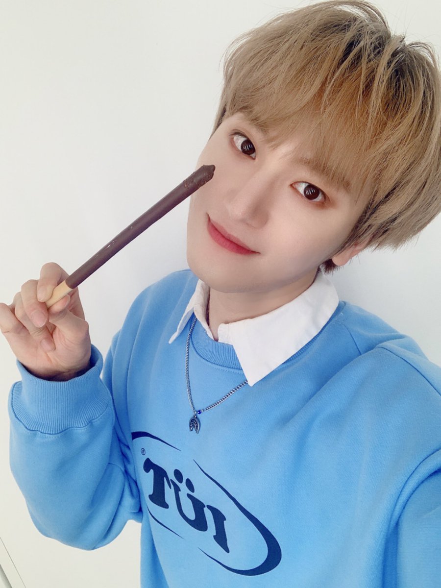 MYst_member's tweet photo. [#원철] 빼빼로 데이 잘 보내셧나요오~~😝
#MYst #마이스트 #Woncheol https://t.co/HOtiSAj3Uo