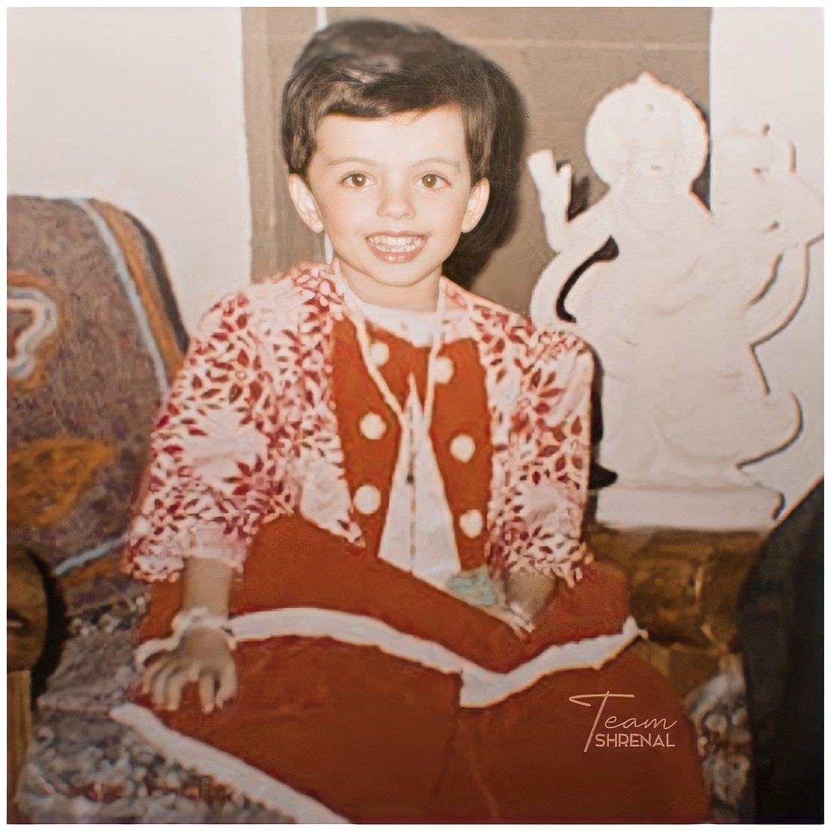 ShrenalTeam's tweet photo. Angels don't always come from heavens, sometimes they are born human, without wings and with heart of gold, such as yourself! May success and happiness follow you always! 💖

HAPPY BIRTHDAY Jaan, enjoy this day to the fullest! 💖

@shrenuparikh11 #HappyDecadeWalaBdayShrenu 💖 https://t.co/Eien9jKWgv