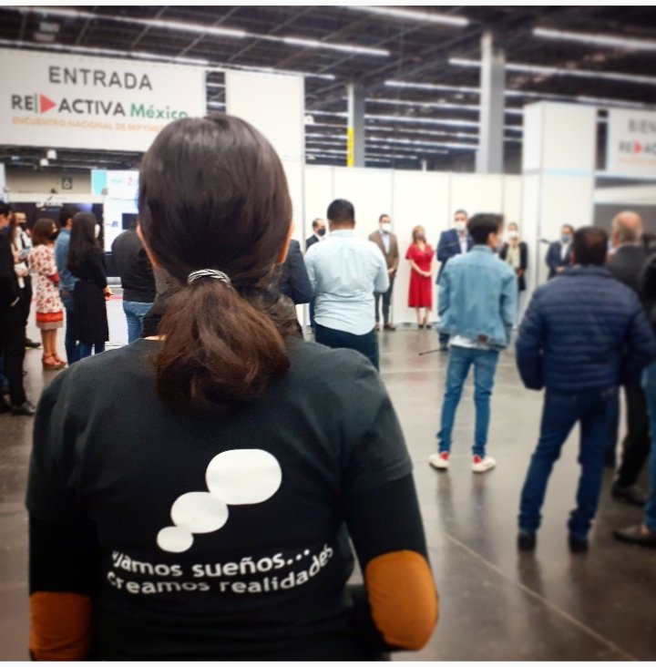 <a href="/PromotoraOniric/">PROMOTORA ONIRIC</a> y <a href="/ForoStream/">ForoStream</a>  presentes en el Encuentro Nacional de MiPYME 2020, juntos por la reactivación de las industrias culturales💡
Gracias <a href="/enlazadot/">Enlazadot</a> por la invitación 
#laescenasigue
#StreamingServices
#producciones
#reactivasmx2020 #enmipymes2020 #mipymesenmovimiento