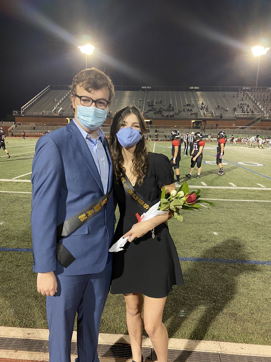 jferschafer's tweet photo. Homecoming 2020! @ilovemychargers @sachurchill @churchillpta @publications_wc @sachurchill @ChurchillVB @WC_Parliament @WCRonHarris @WCTVchargers https://t.co/kNeUdAc6xp