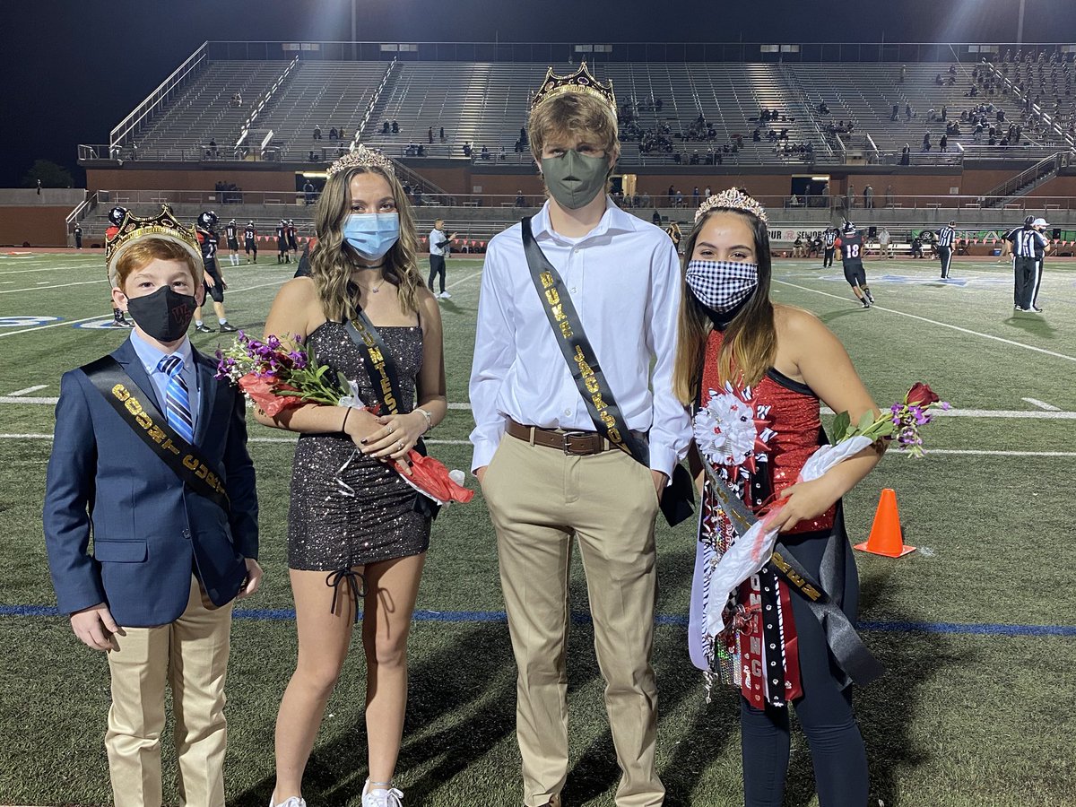 jferschafer's tweet photo. Homecoming 2020! @ilovemychargers @sachurchill @churchillpta @publications_wc @sachurchill @ChurchillVB @WC_Parliament @WCRonHarris @WCTVchargers https://t.co/kNeUdAc6xp