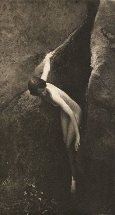 8) Anne Brigman (1869-1950).