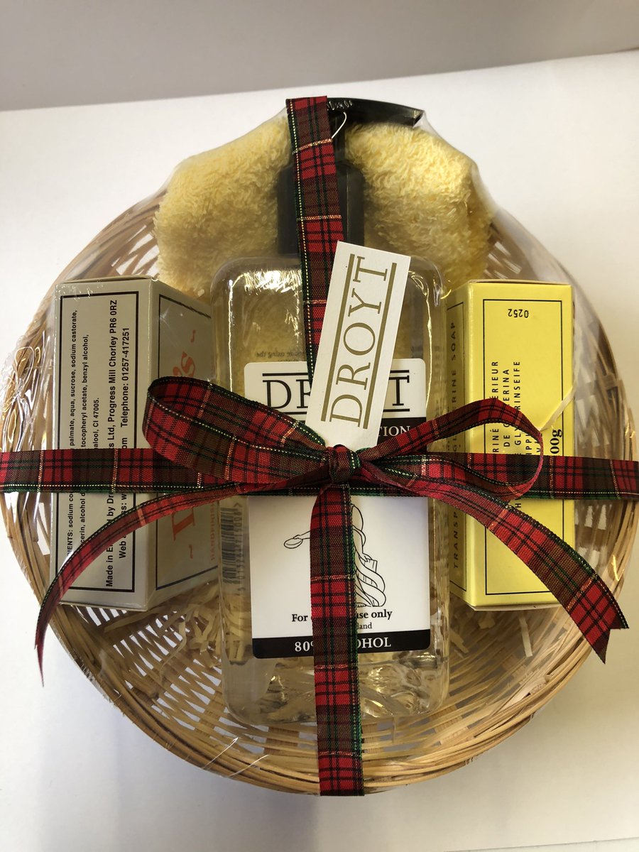 Restock ‼️
DROYT gift baskets are now available. 
Perfect for Christmas 🎄🎁 
#Christmas #giftideas #handmadegifts #present