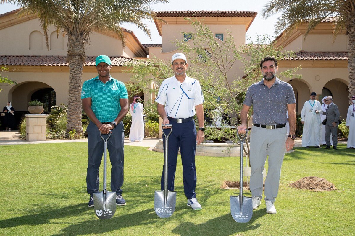 Golf_Saudi's tweet photo. جولف السعودية تطلق أول استراتيجية وطنية لاستدامة الجولف⛳️🌴
#الاستدامة
#السيدات_أولا
#قوة_اللعبة

BREAKING NEWS:
The first ever national golf sustainability strategy, by Golf Saudi. ⛳️🌳
#MakingHistory #Sustainability #LadiesFirst #PowerOfTheGame https://t.co/6zTawcQBqR