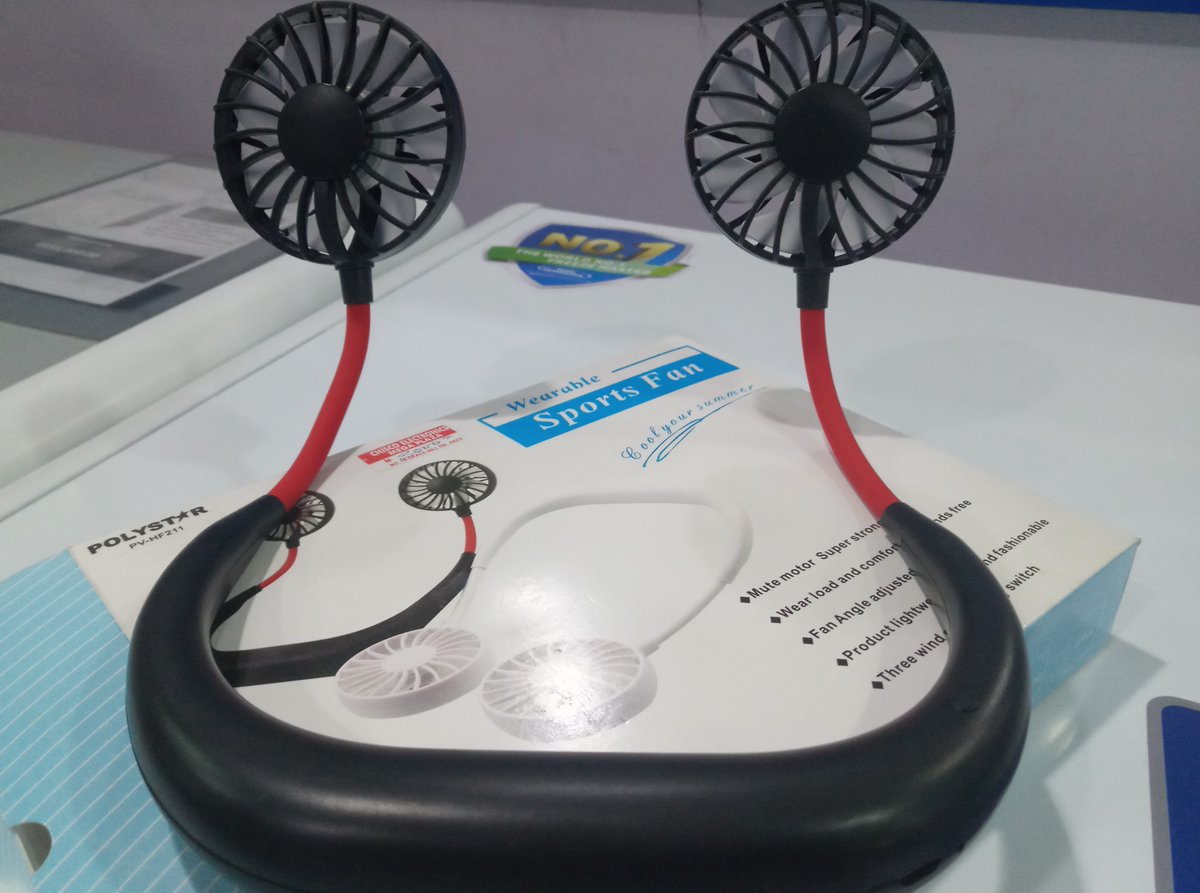 Enjoy every moment while you go about your daily task at work or even while at home with our sports mobile rechargeable fan to keep you at comfort always.

Available on sales now while stock last!!!
.
.
.
.
.
#rechargeablefan #fan #chiscoelectronics #chiscoplaza #handheldfan