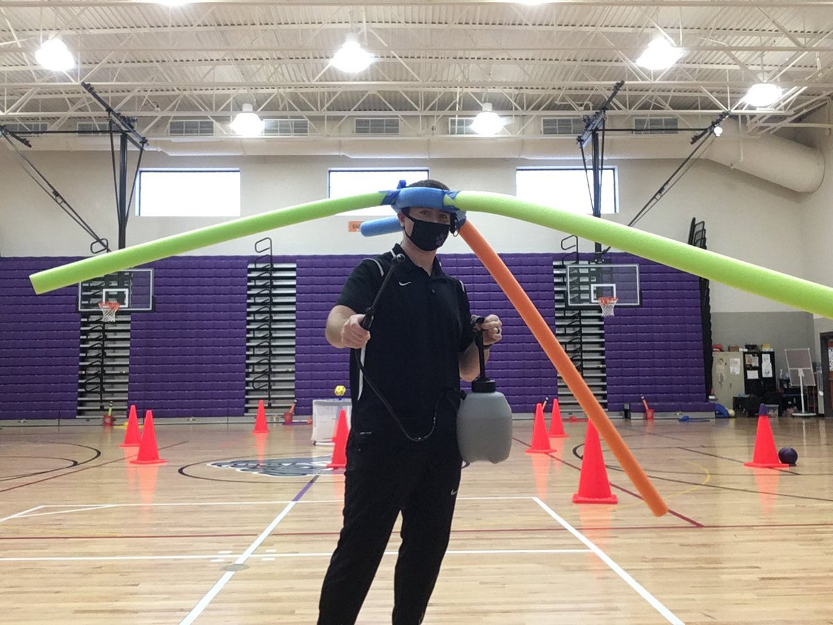 MrStaupsPE's tweet photo. Happy Wednesday! Don’t forget to stay 6 feet apart my friends. 😁 https://t.co/pP7sn9flw9