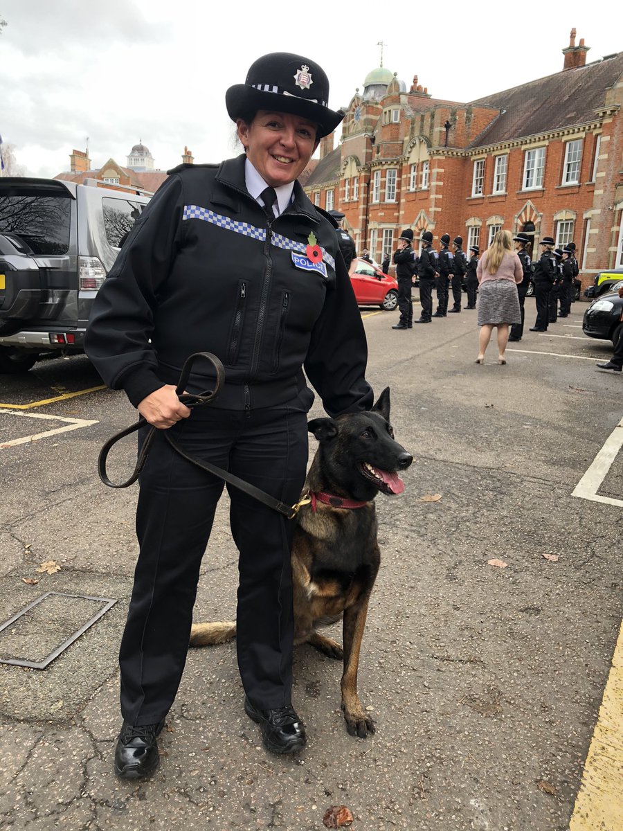 Chappers2013's tweet photo. Today @PBaloo and I said farewell to a colleague who has been fantastic to work with these last seven years, bumped into #RPDRiley @SuptMDavies and of course @DCCPippaMills Great day π https://t.co/61EdtrooYS