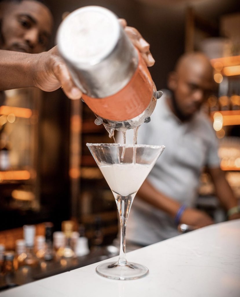 JohoGroup's tweet image. Friday afternoon plans? 

@JohoGroup x @workshop55bar got you covered!!

Good food, good drinks and we’ll bring the vibez! 🔥💫💃🏽