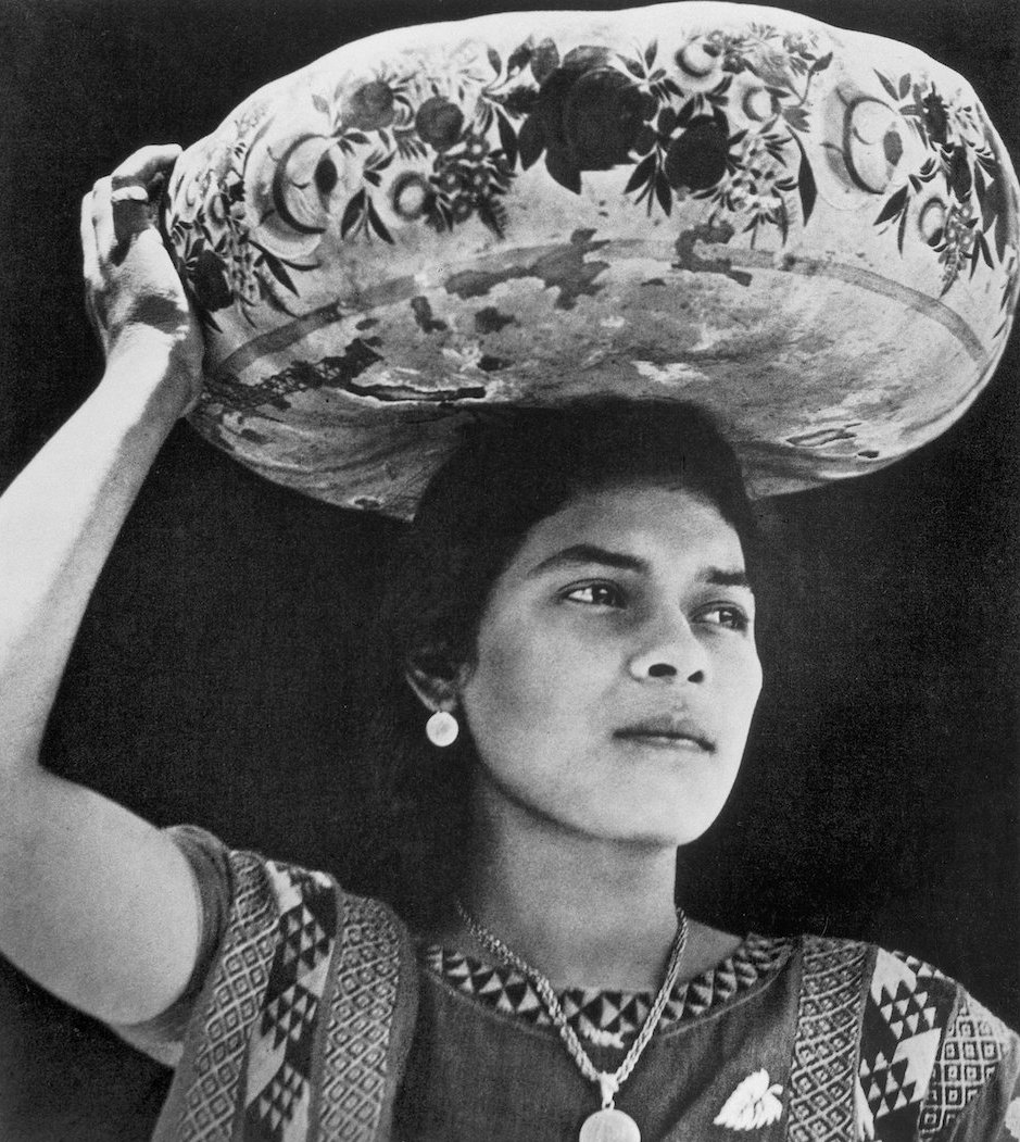 17) Tina Modotti (1896-1942).