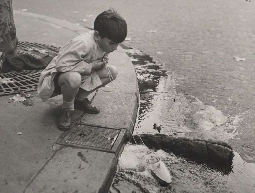 16) Ilse Bing, the queen of Leica (1889-1998).