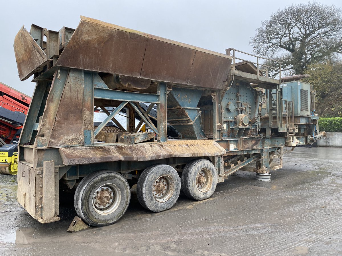 BallytrainPlant's tweet photo. Just arriving into stock today Brown Lennox Kue-Ken 42x28 Impactor 👊🏻 #brownlennox #kueken https://t.co/cMiUEDz2lJ