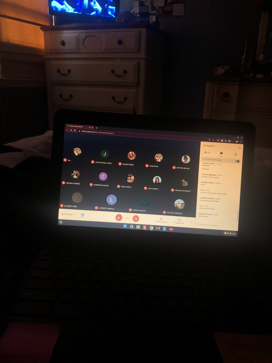 When Theatre 4 is virtually watching <a href="/HamiltonMusical/">Hamilton</a> together. Thank you @disneyplus @traceygatte