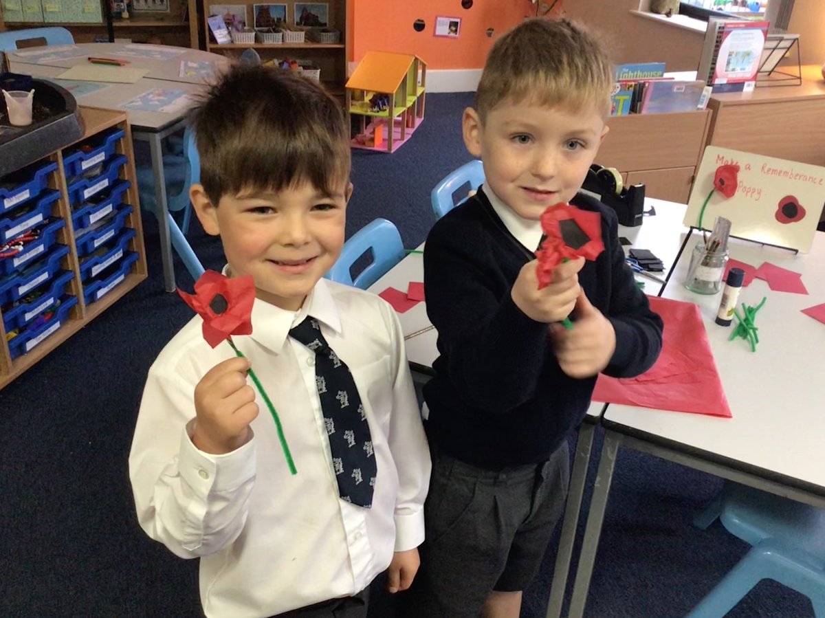 LaxtonJunior's tweet photo. Year One have been making poppies to remember all the special people who gave their today for our tomorrow. #WeAreLJS #LJSYearOne #RemembranceDay https://t.co/gXE8RkOkhp