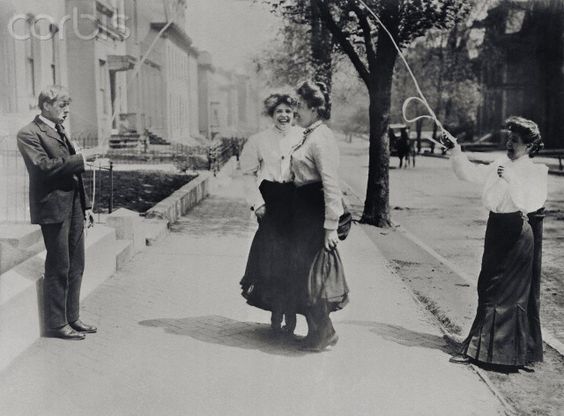 Elle faisaient aussi de la corde à sauter...