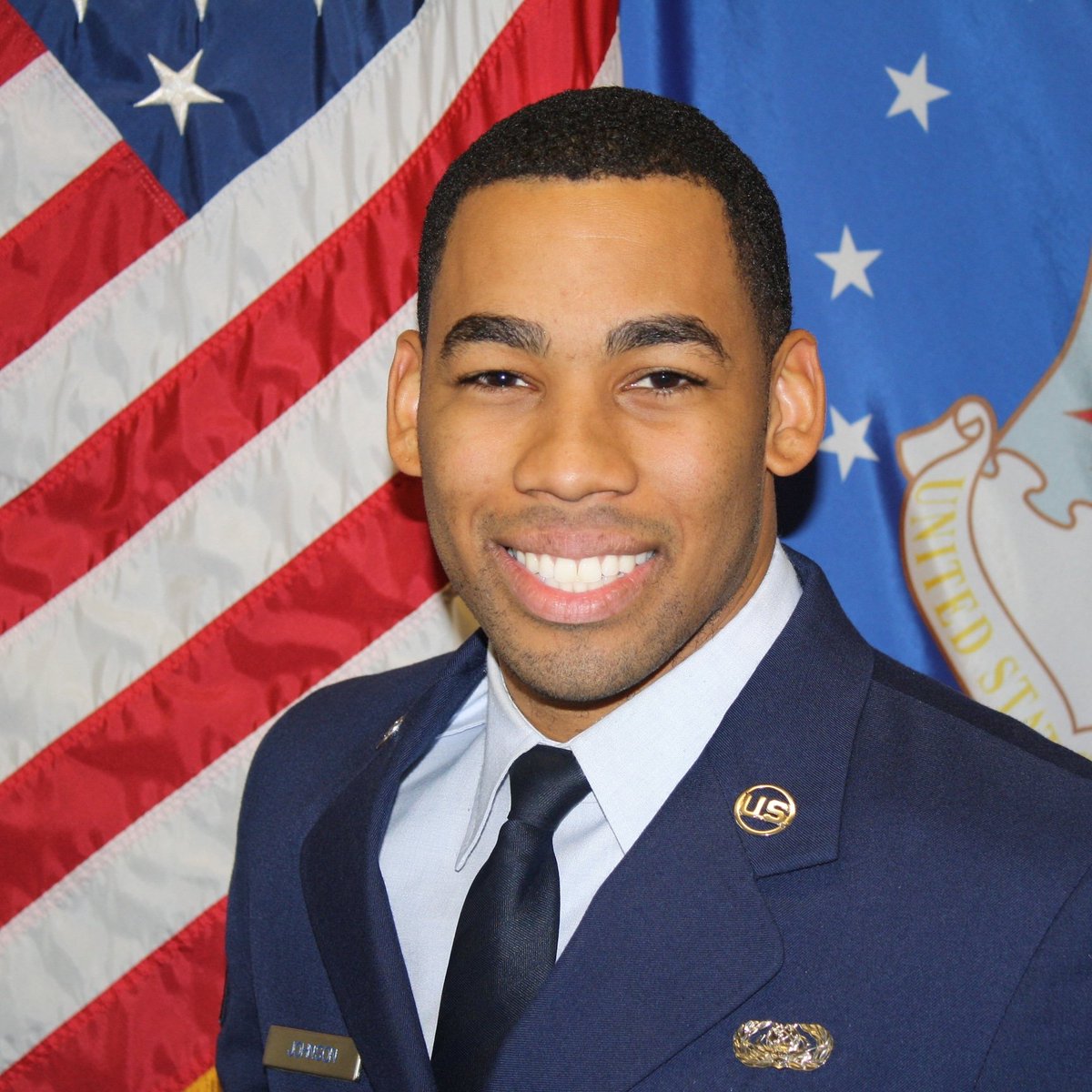 MikeJohnson1_'s tweet photo. Happy Veterans Day to all of my fellow veteran’s. Thank you for supporting the freedom we all hold dear and at times take for granted 🇺🇲

2013 Airman Leadership School https://t.co/zug3QpL7Zz