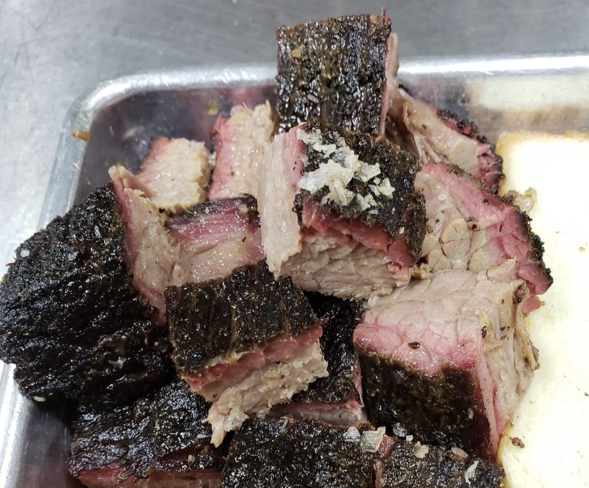 Central_CityBBQ's tweet photo. Well hello there 😋. Prime CAB burnt ends 🔥 every day. We are open until 7pm with lots of seating and off-street parking.
🍖
1201 S Rampart St, NOLA 🍖 504-558-4276
🍖
#burntends #allwoodsmoke #patiodining #awardwinning #offstreetparking #CABPrime https://t.co/8z3hF8QP35