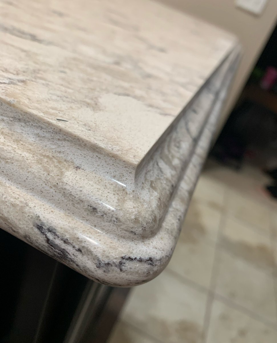 mkdkitchenbath's tweet image. Your countertop edge profile can be the perfect finishing touch to your home’s interior design. The gorgeous ogee edge featured on this quartz install is one of many beautiful examples🤩

Learn more about edge profiles at mkdkitchens.com/resources/edge…

#edgeprofile #quartzcountertop