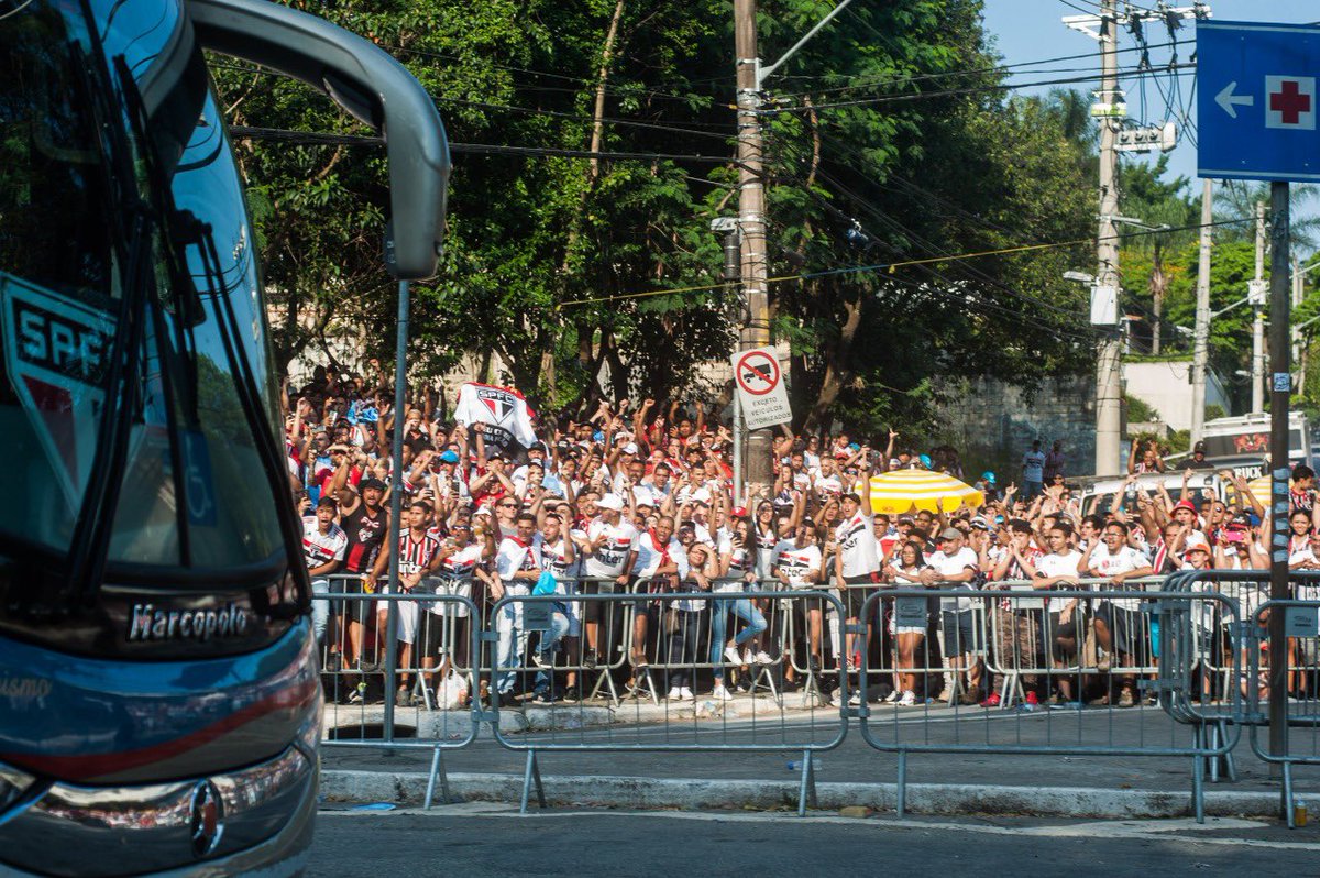 rummens's tweet photo. #estamosjuntosspfc proibida a reprodução © https://t.co/x9IZHnUMxt