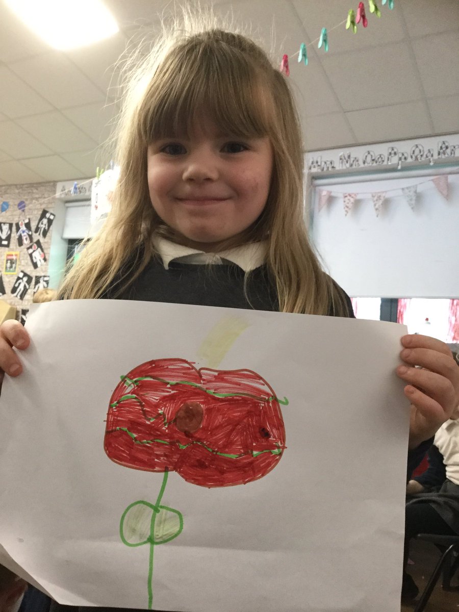 Harts_R2's tweet photo. We’ve had lots of fun learning about Remembrance Day in R2! “Why do we wear poppies?” “What did the planes look like?” “Why did they fight?”....Some of the many questions asked today @hartsholmeacad https://t.co/P06jcMIGqS