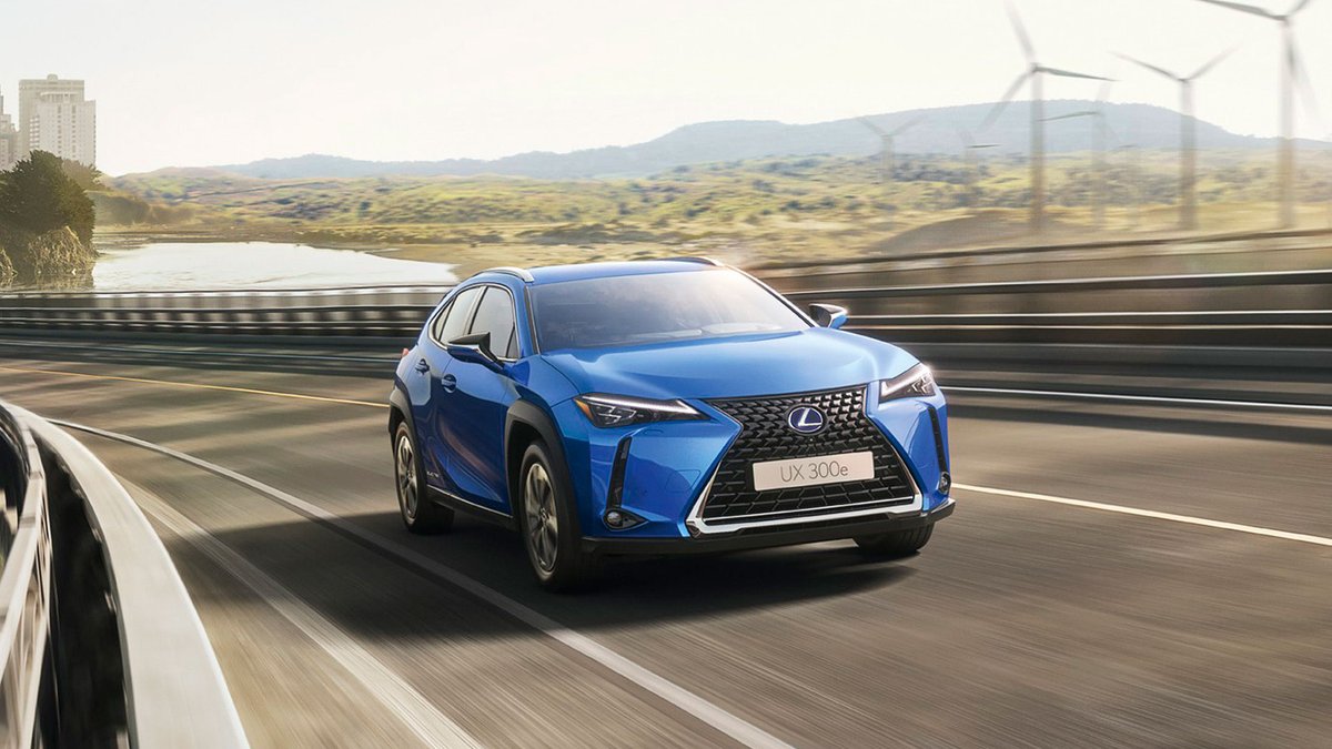 Lexus España tweet media
