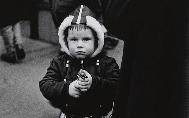 23) Diane Arbus (1923-1971).