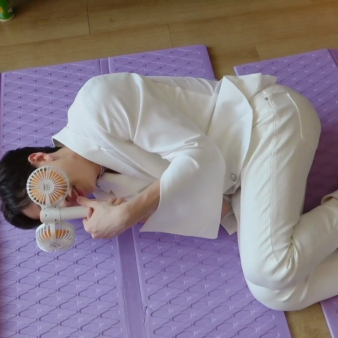 bang chan being a mood: a thread