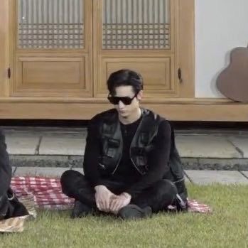 bang chan being a mood: a thread