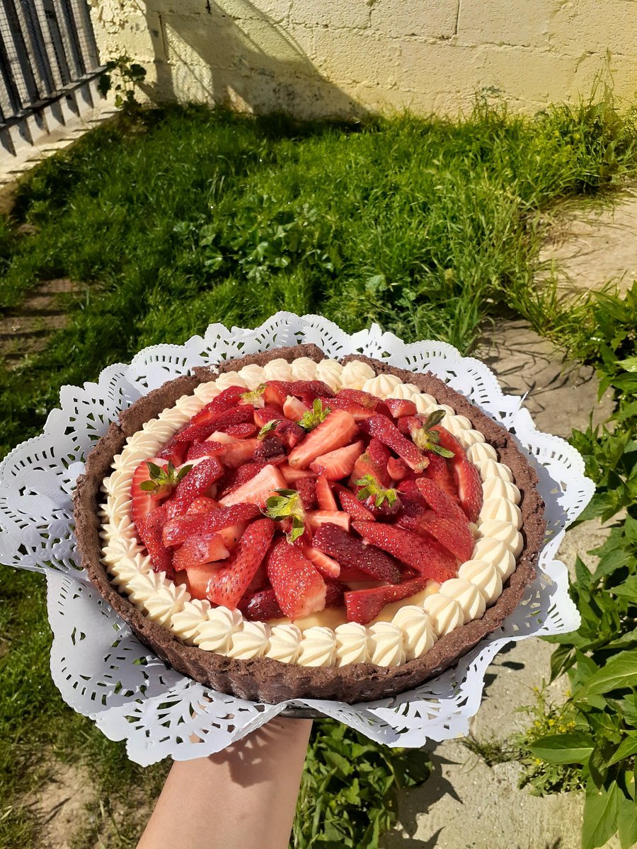BrenBahamonde's tweet photo. Hola gente!! Estoy haciendo para vender brownies, tartas y muchas cosas ricas 🤭🤭 Mi página de instgram es: agus_cakesok me ayudarian con un rt 🙏🙏 https://t.co/sms0GqhAfw