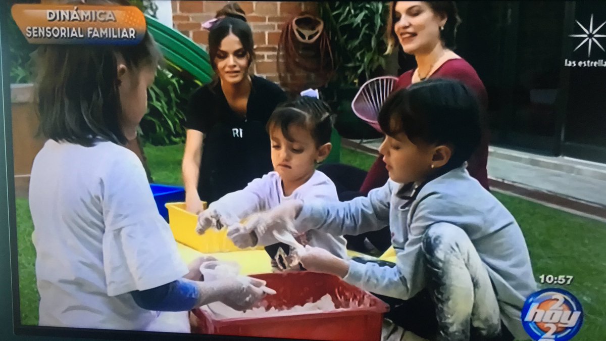 ezzmosiii's tweet photo. #mideseodeHoy es conocer algún día a mi querida @marisolglzz y sus bellas princesas 🥰☺️🤩🙏🏻 11:11 día 11 mes 11 @programa_hoy https://t.co/36O6yDB6U8
