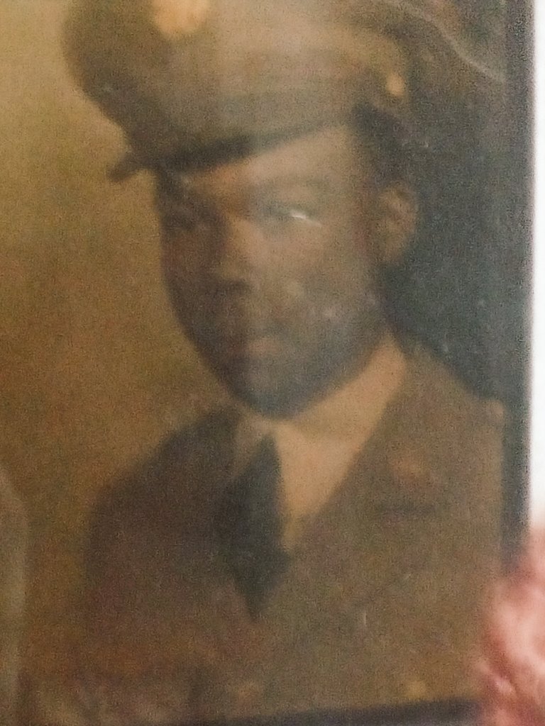 sunsethamilton's tweet photo. @NhNancie @cptnwillie Happy Veterans day Willie, and to all our brave men and women who served unselfishly. https://t.co/mDvWFJ2XlD