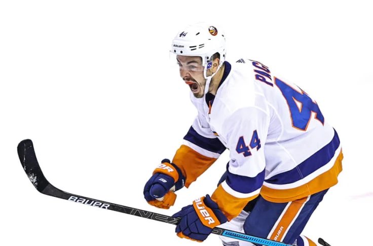 IslesTerritory's tweet photo. This guy was always meant to be an Islander. Happy birthday king! @JGPageau #Isles https://t.co/dwZzkOE24a