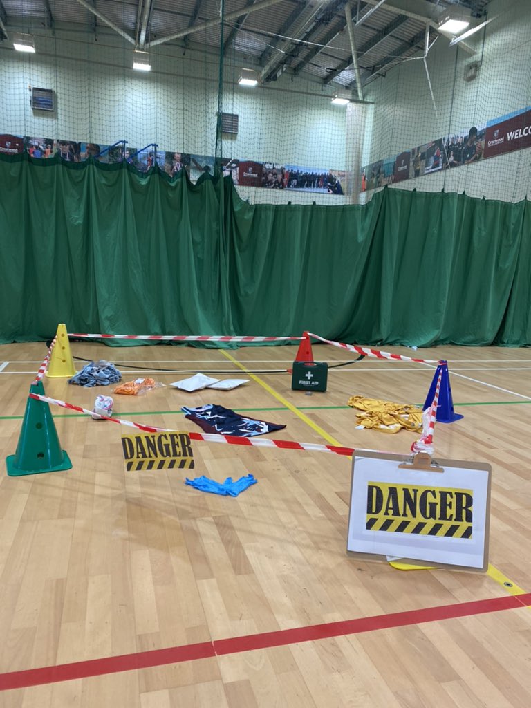 MissHatton tweet media