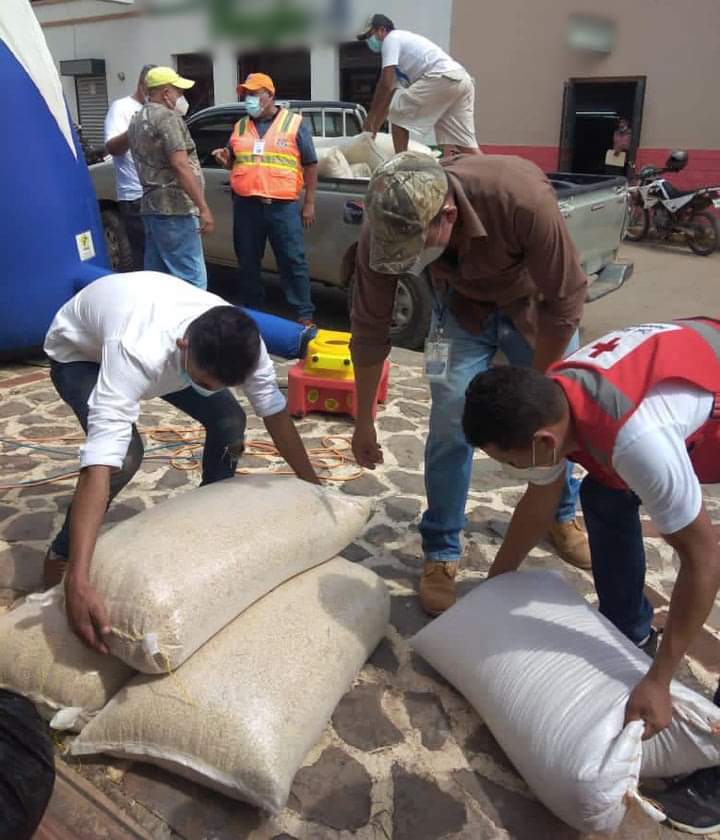 #Todolohacemosbien

✔GRACIAS PUEBLO   |   Una vez más, la población de Catacamas muestra su amor y solidaridad por el prójimo. 
La #Maraton por nuestros hermanos de la costa norte que perdieron todo a consecuencia de la Tormenta Eta, ha sido un éxito.

😷#UNIDOSsomosMÁS