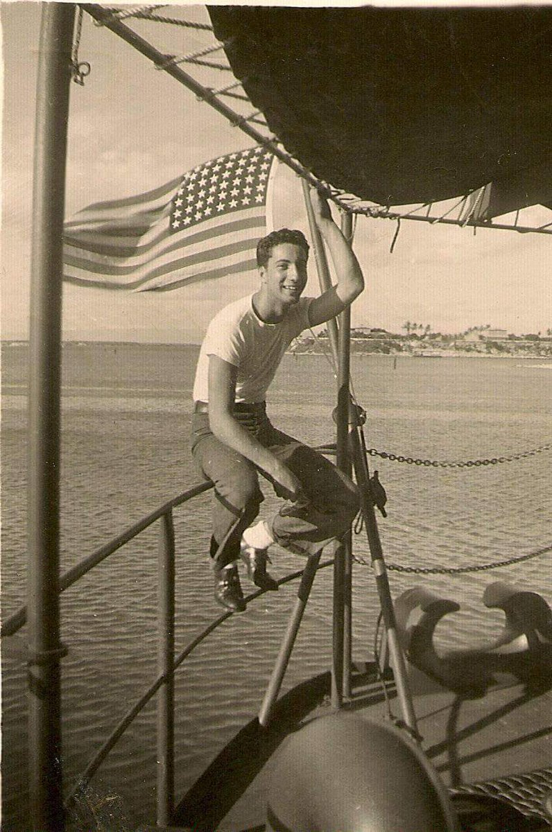 Maximus952's tweet photo. Happy Veteran’s Day to all who served our beautiful country. We are grateful for your service. This is a photo of my dad as he served in World War 2. https://t.co/0gMpijBSDy