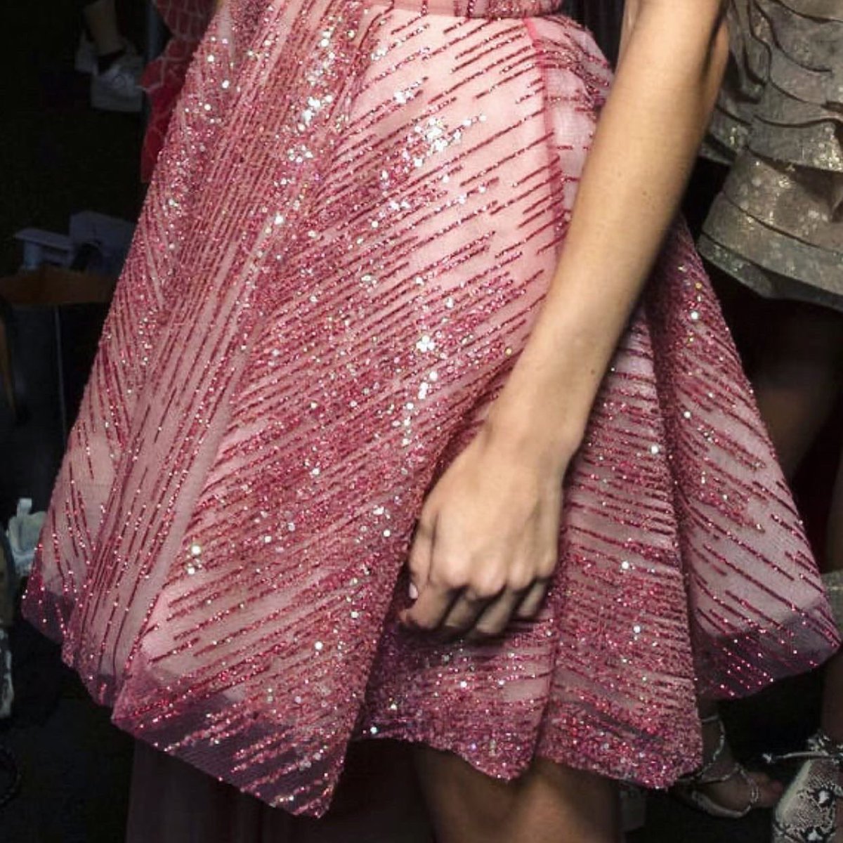 TheIvoryCloset's tweet photo. Counting down the days until we can get glam again! This is the perfect party dress to hire for some Christmas sparkle or to ring in the New Year 🎊 💕 🎄 ⚡️ #TheIvoryCloset #DesignerDressHire #SupportLocal https://t.co/H2xbupP6x2