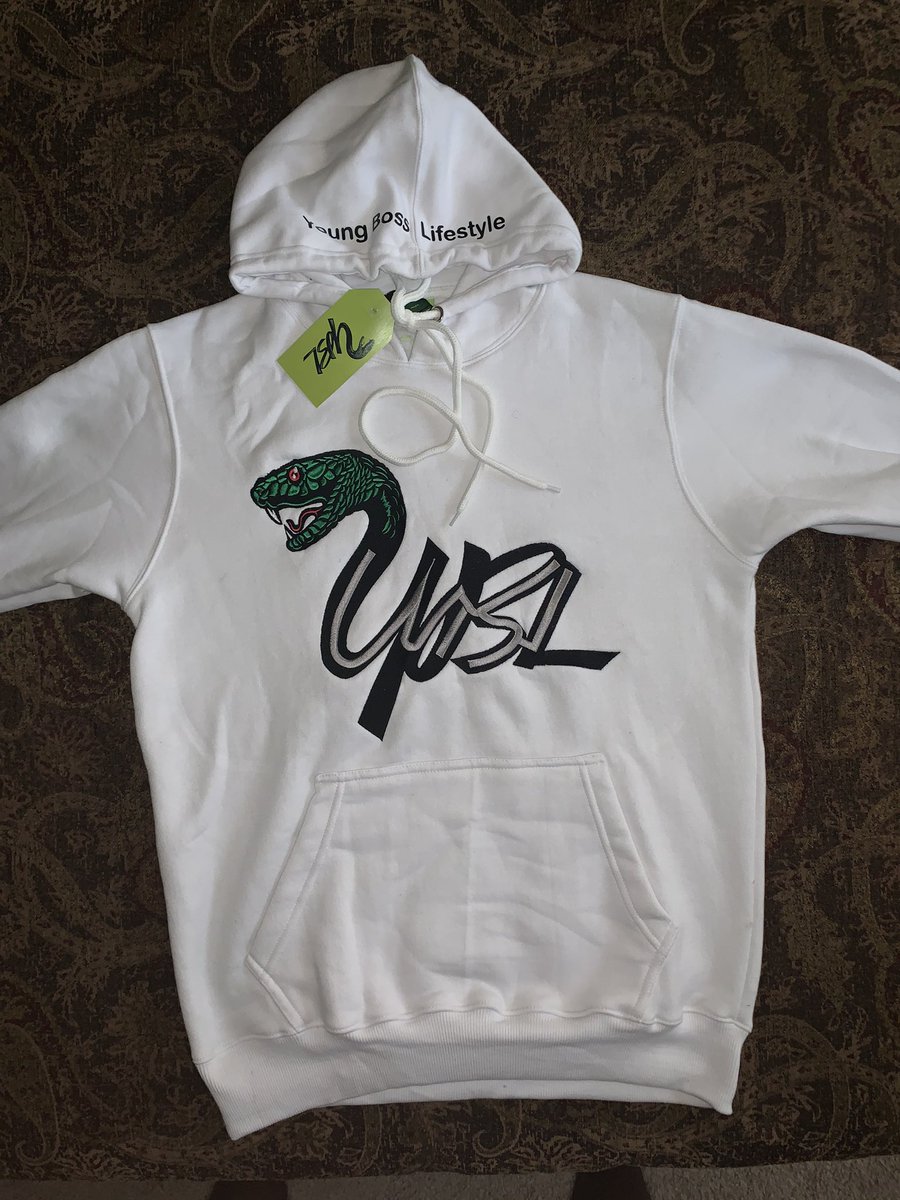 _1marcc's tweet photo. New Hoodies just dropped ‼️🐍 link in bio to shop .. it cost $0 to retweet and help my business grow🤝 #ASUTwitter #BlackOwned https://t.co/Zgejko5r3W